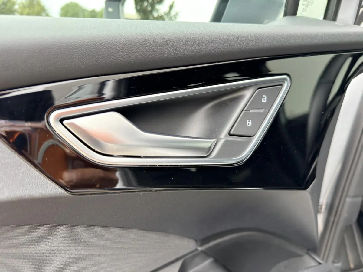 40 Advanced edition 77 kWh 1e eig|Dealer OH|ACC