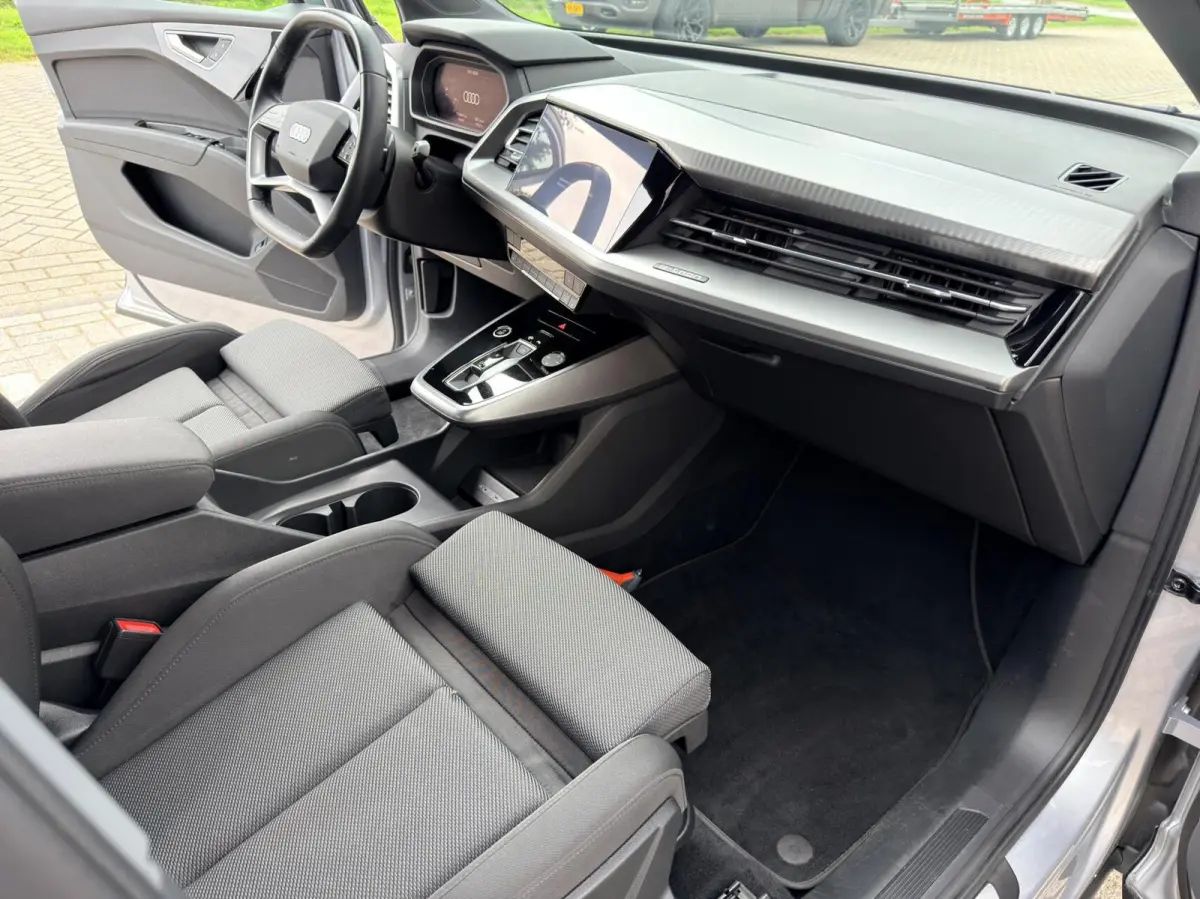 40 Advanced edition 77 kWh 1e eig|Dealer OH|ACC