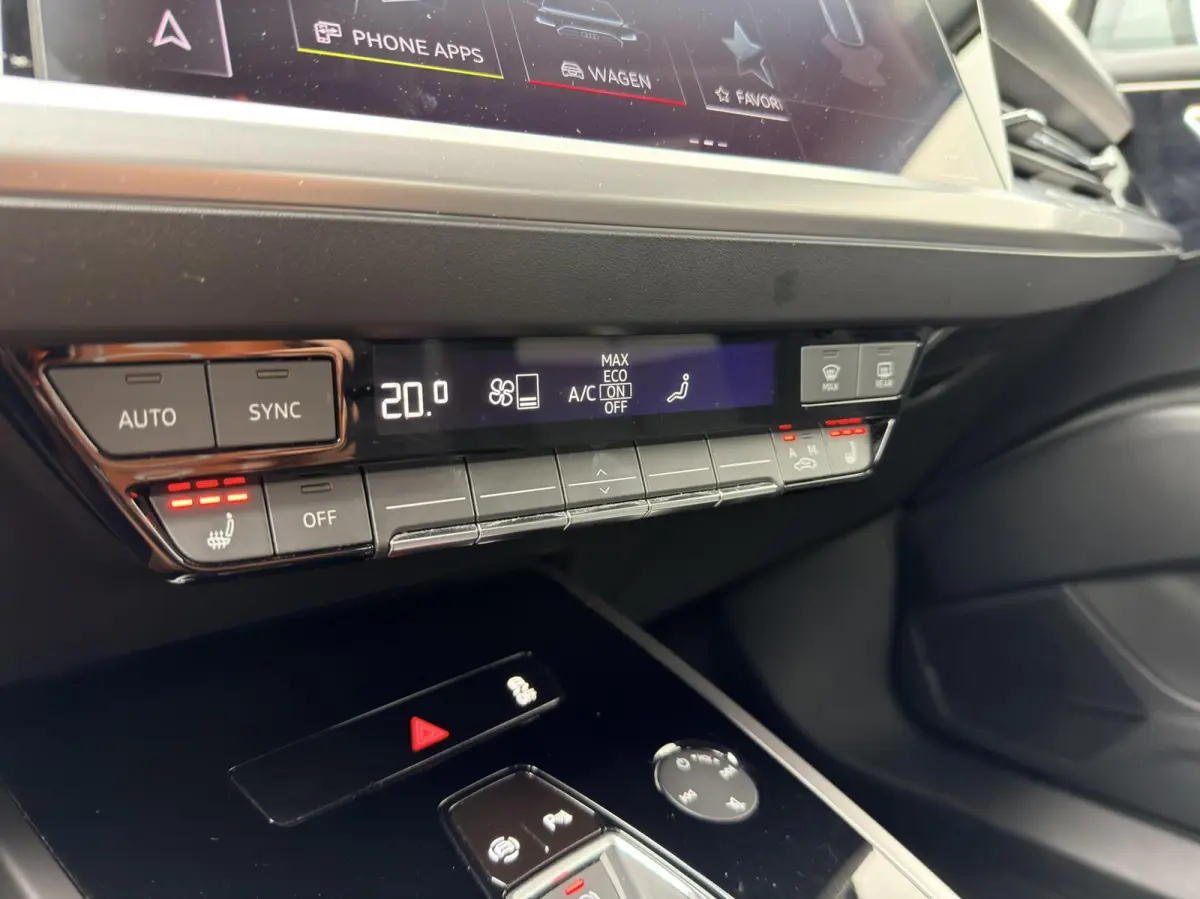 40 Advanced edition 77 kWh 1e eig|Dealer OH|ACC