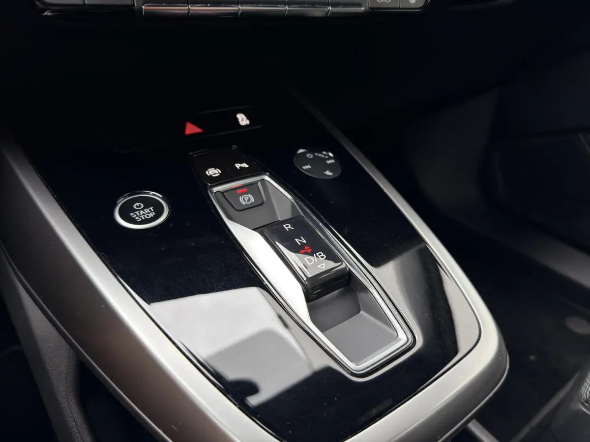 40 Advanced edition 77 kWh 1e eig|Dealer OH|ACC