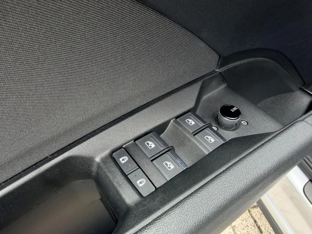 40 Advanced edition 77 kWh 1e eig|Dealer OH|ACC