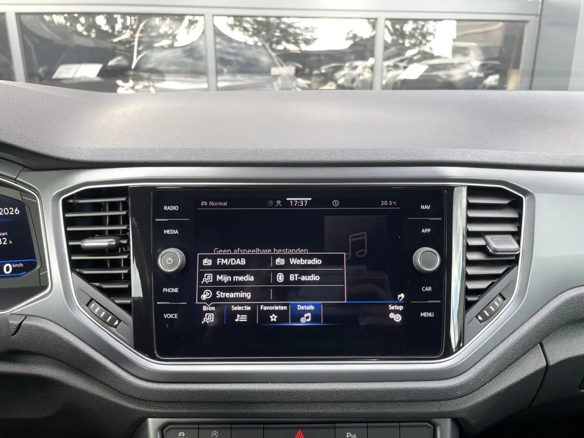 1.5 TSI R-Line AUT. TREKHAAK|DIGITAAL COCKPIT|CARPLAY|LED KOPLAMPEN|ACC CRUISE CONTROL|STOELVERWARMING