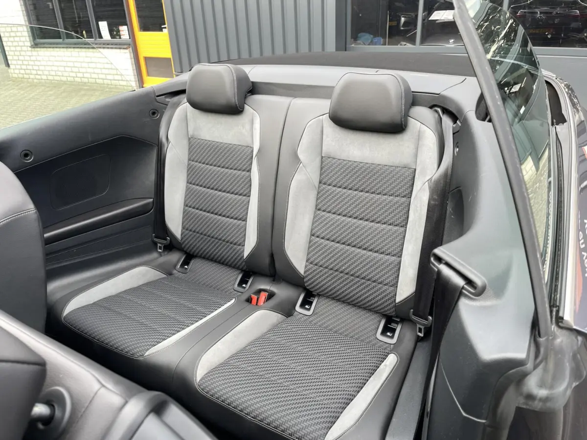 1.5 TSI R-Line AUT. TREKHAAK|DIGITAAL COCKPIT|CARPLAY|LED KOPLAMPEN|ACC CRUISE CONTROL|STOELVERWARMING
