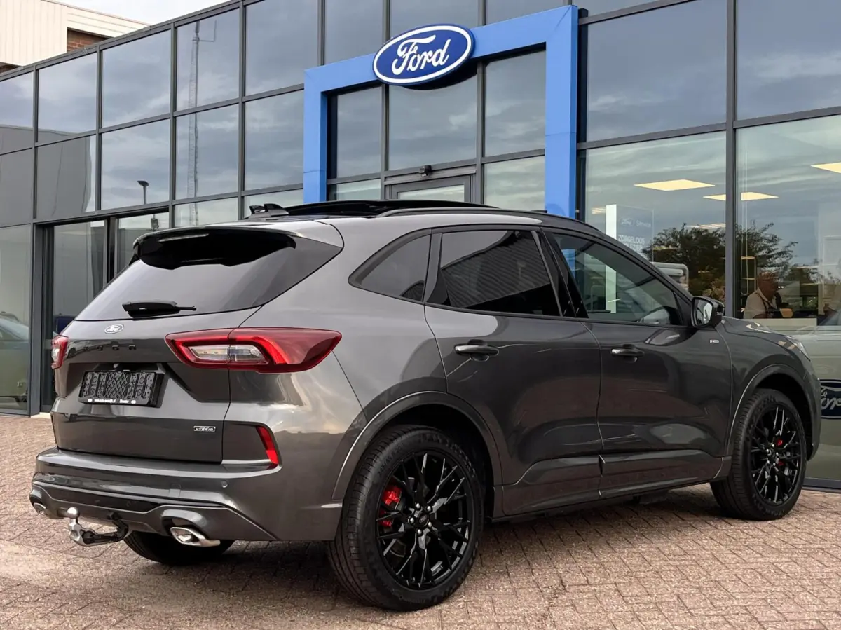 2.5 PHEV ST-Line X 243PK Black Pack €9.500,- Voorraadvoordeel! Elek. Trekhaak Panodak AGR Stoelen Adaptieve Cruise 2100KG Trekgewicht Winterpack Camera Blind-Spot Navi Climate B&O *Complee
