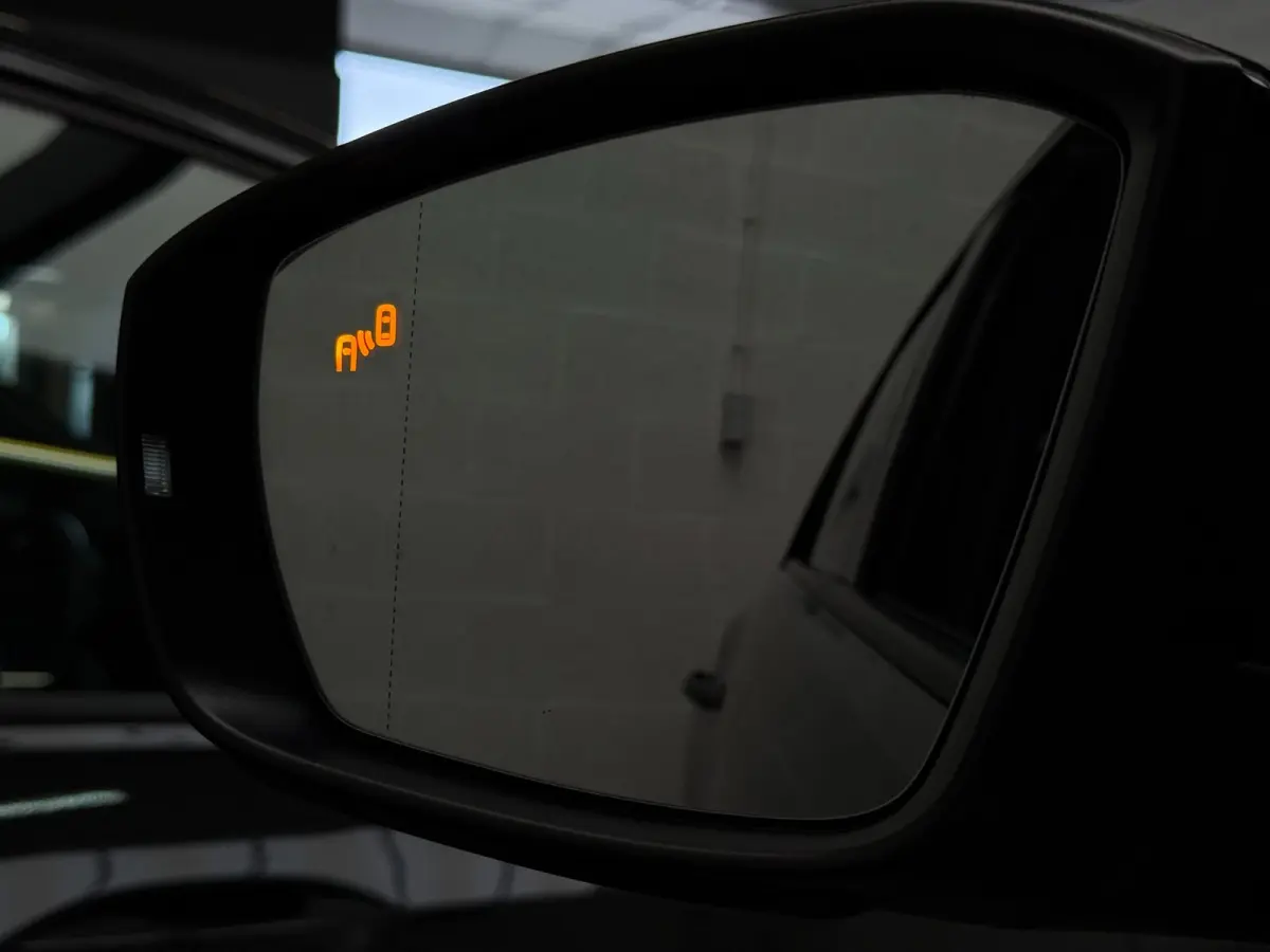 1.5 TSI Sport Business R / PANO / CARPLAY / MODE SPORT / ACC / GARANTIE / LED / DODEHOEK /CAMERA / LUXE LEDER /