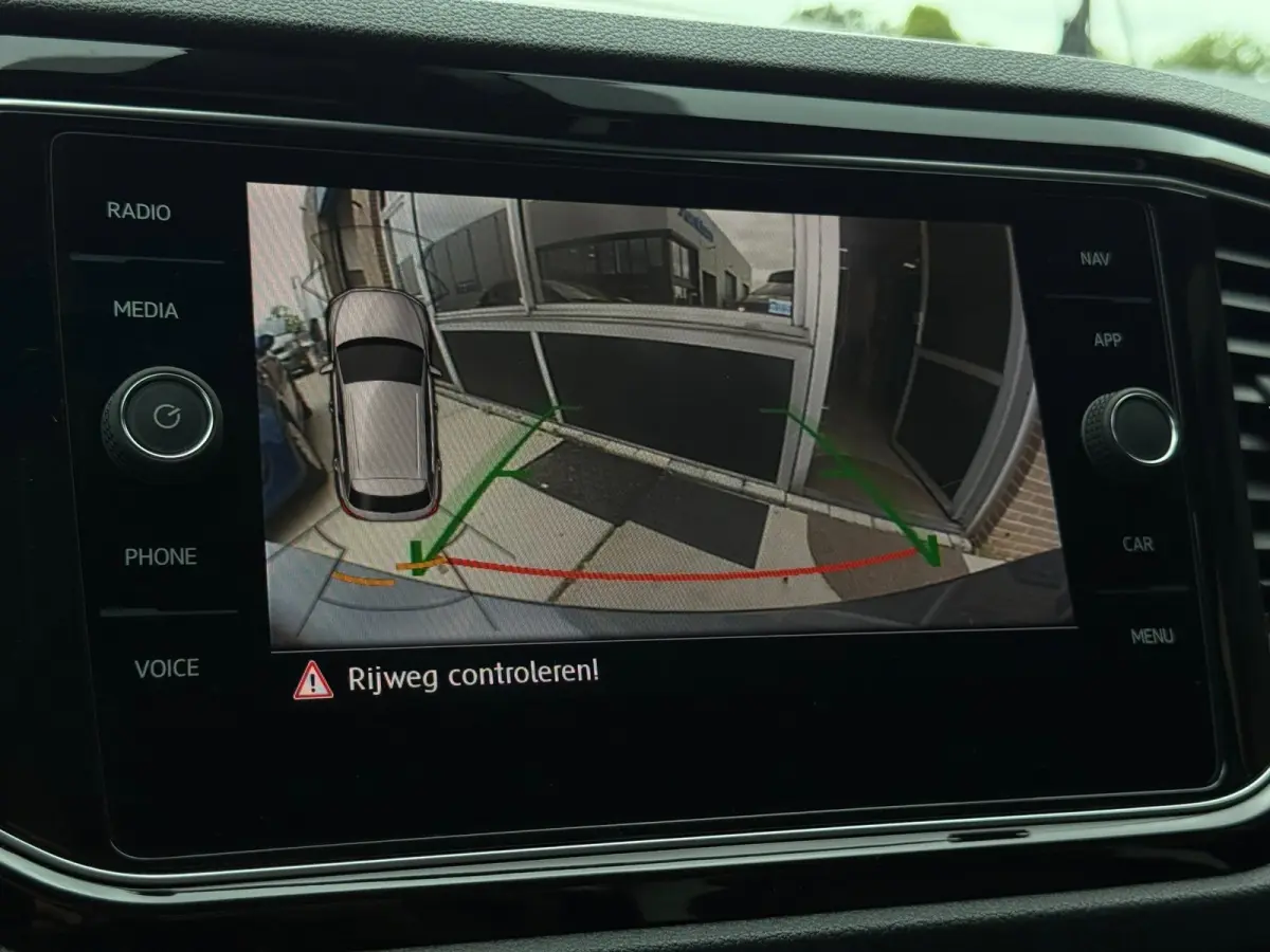1.5 TSI Sport Business R / PANO / CARPLAY / MODE SPORT / ACC / GARANTIE / LED / DODEHOEK /CAMERA / LUXE LEDER /