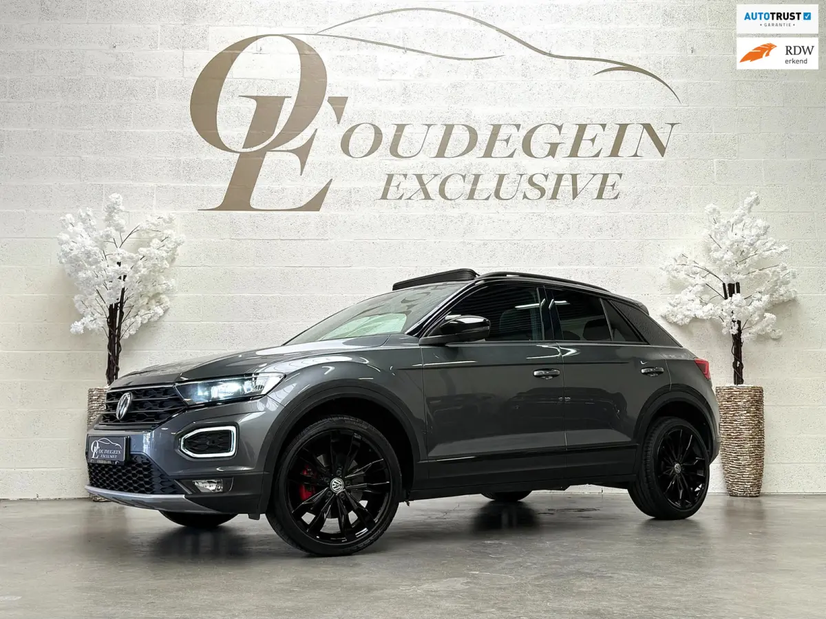 1.5 TSI Sport Business R / PANO / CARPLAY / MODE SPORT / ACC / GARANTIE / LED / DODEHOEK /CAMERA / LUXE LEDER /