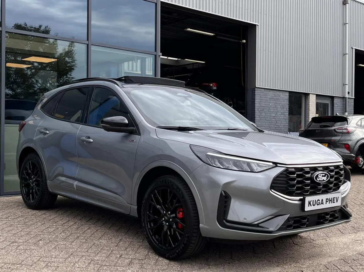 2.5 PHEV ST-Line X 243PK Black Pack €9.500,- Voorraadvoordeel! Elek. Trekhaak Panodak AGR Stoelen Adaptieve Cruise 2100KG Trekgewicht Winterpack Camera Blind-Spot Navi Climate B&O *Complee
