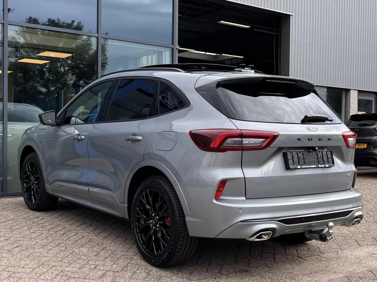 2.5 PHEV ST-Line X 243PK Black Pack €9.500,- Voorraadvoordeel! Elek. Trekhaak Panodak AGR Stoelen Adaptieve Cruise 2100KG Trekgewicht Winterpack Camera Blind-Spot Navi Climate B&O *Complee