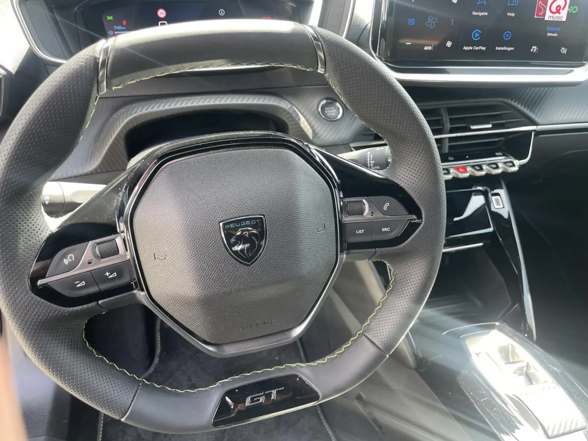 1.2 Hybrid 145 GT