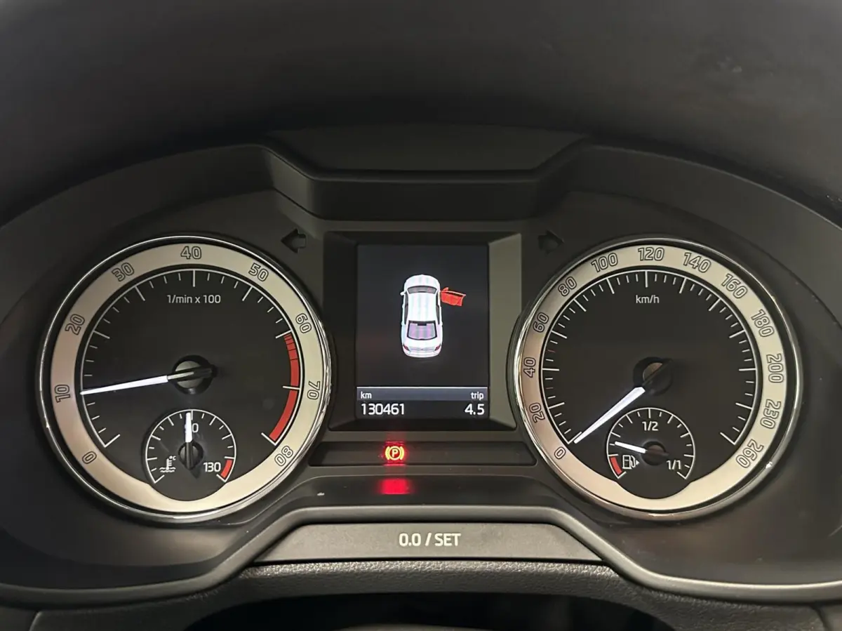 1.0 TSI Greentech Ambition Business NAVI ECC CARPLAY CRUISE STOELVERWARMING.