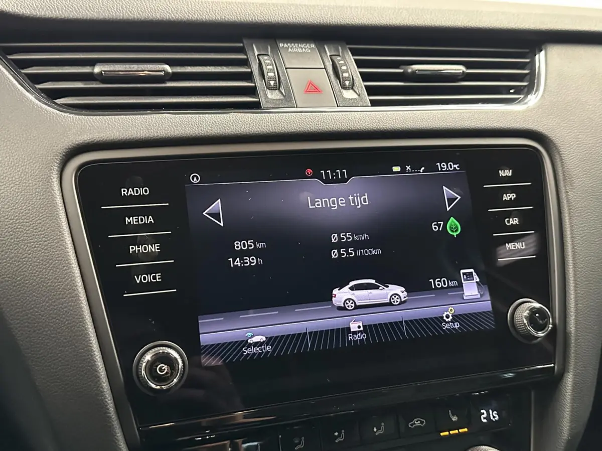 1.0 TSI Greentech Ambition Business NAVI ECC CARPLAY CRUISE STOELVERWARMING.