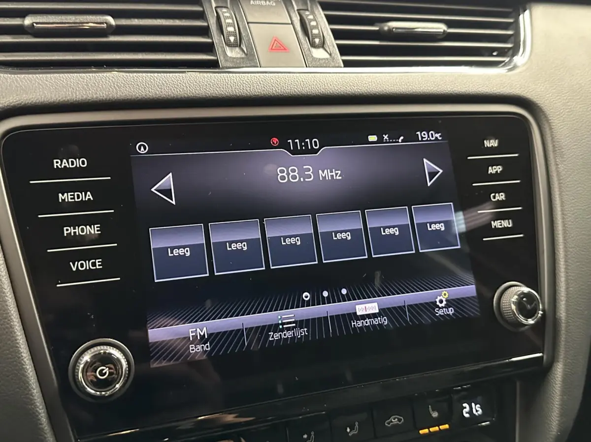 1.0 TSI Greentech Ambition Business NAVI ECC CARPLAY CRUISE STOELVERWARMING.