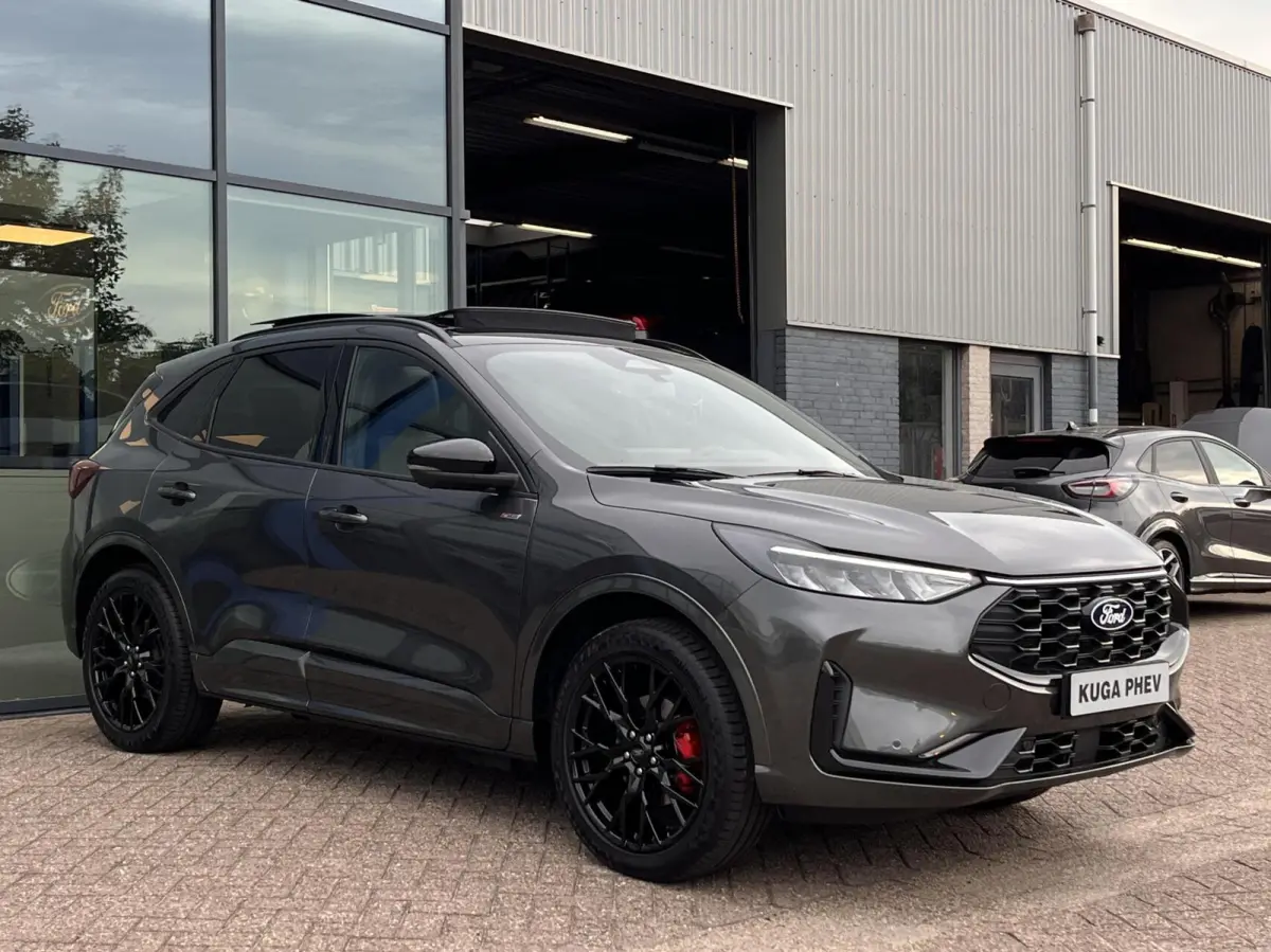2.5 PHEV ST-Line X 243PK Black Pack €9.500,- Voorraadvoordeel! Elek. Trekhaak Panodak AGR Stoelen Adaptieve Cruise 2100KG Trekgewicht Winterpack Camera Blind-Spot Navi Climate B&O *Complee