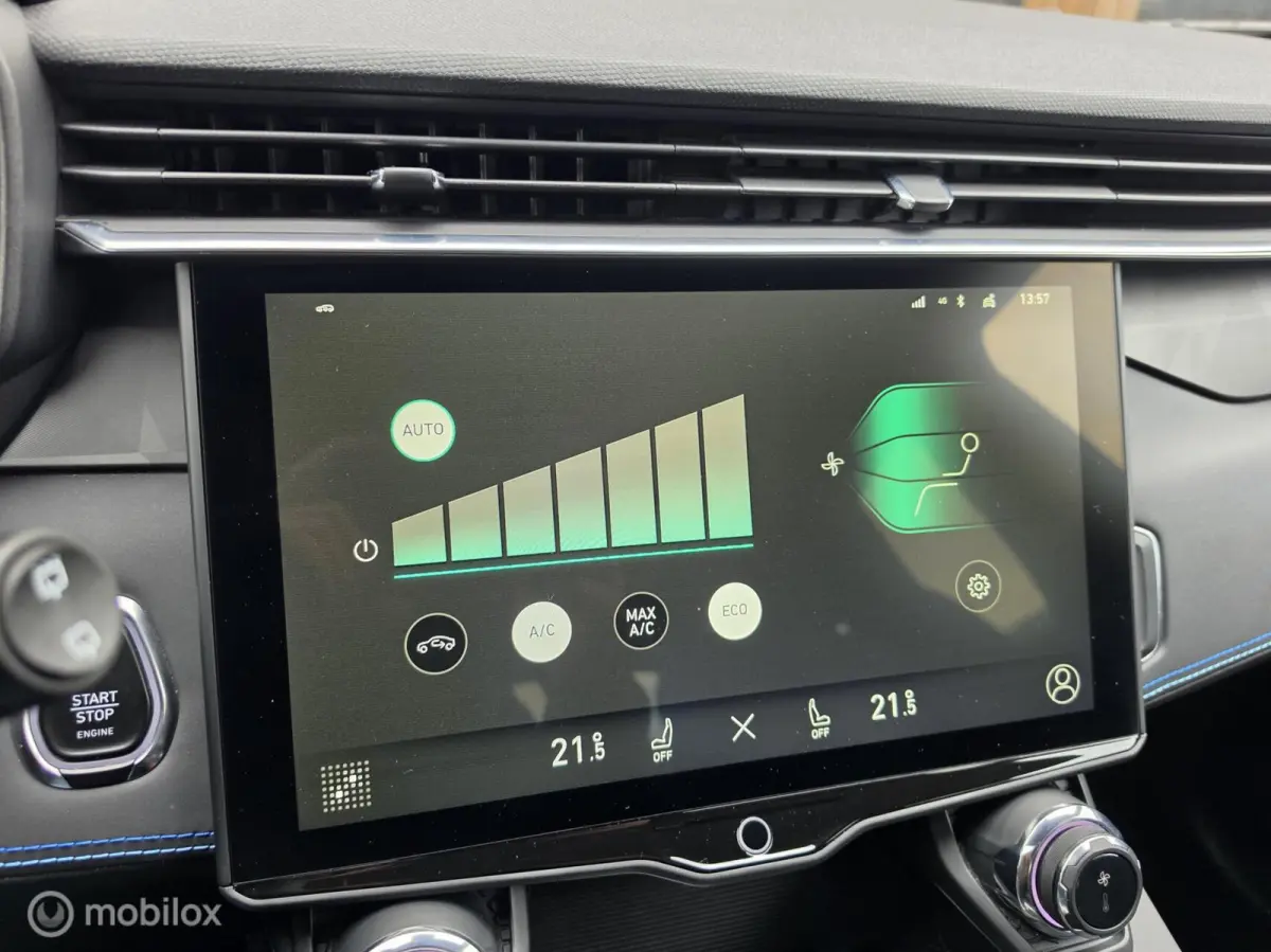 1.5 PHEV BLACK EDITION PANO 360CAM ZWARTE HEMEL
