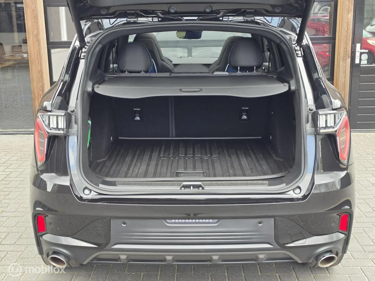 1.5 PHEV BLACK EDITION PANO 360CAM ZWARTE HEMEL