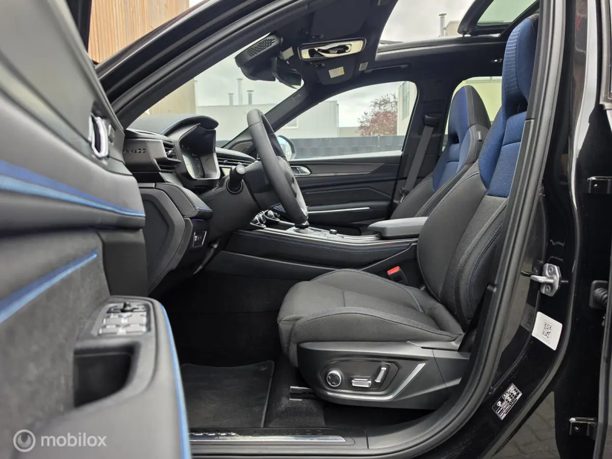 1.5 PHEV BLACK EDITION PANO 360CAM ZWARTE HEMEL
