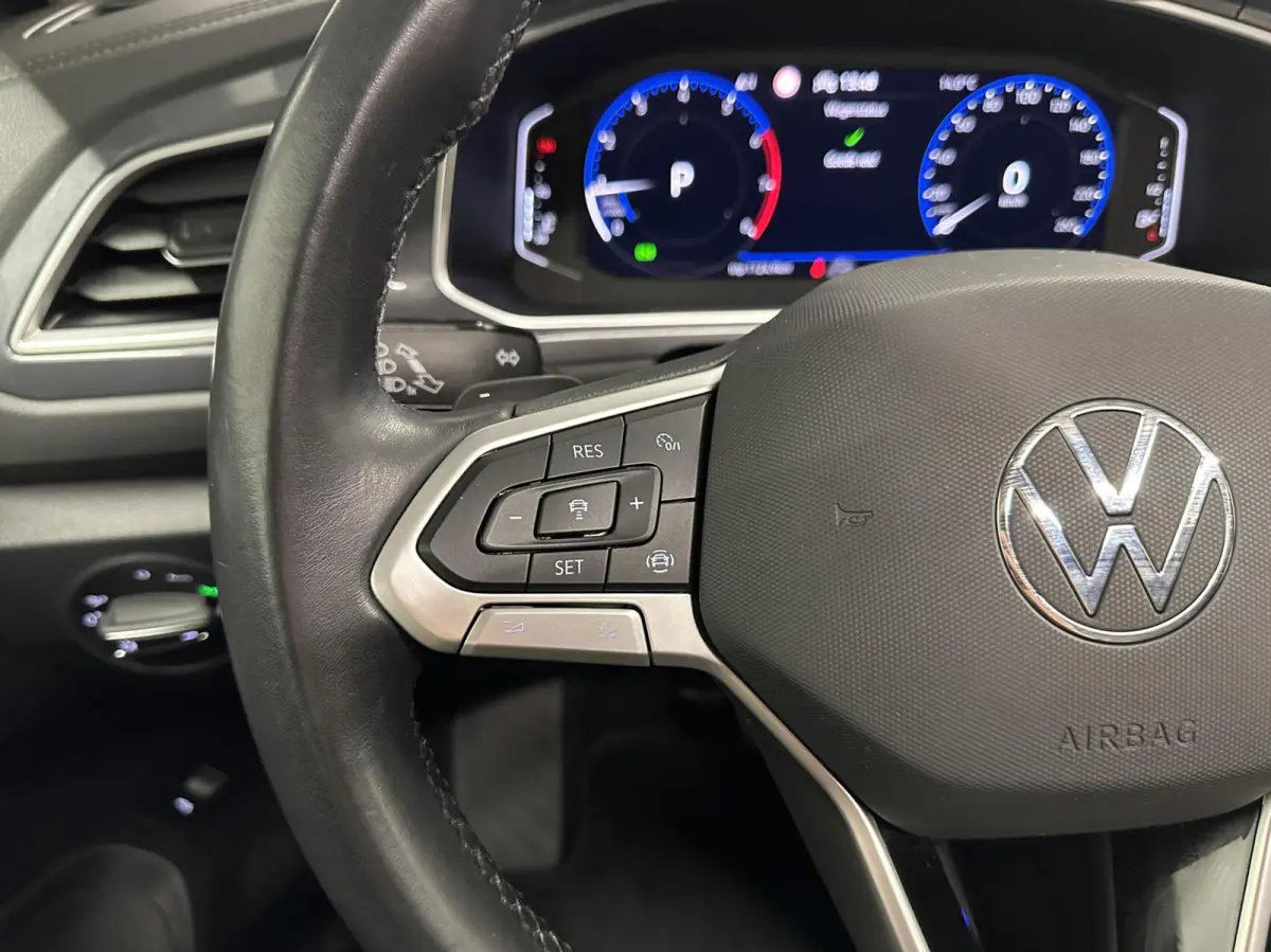 1.5 TSI Style Business+ PANO CARPLAY ADAPTIEF CRUISE 35000 KM.