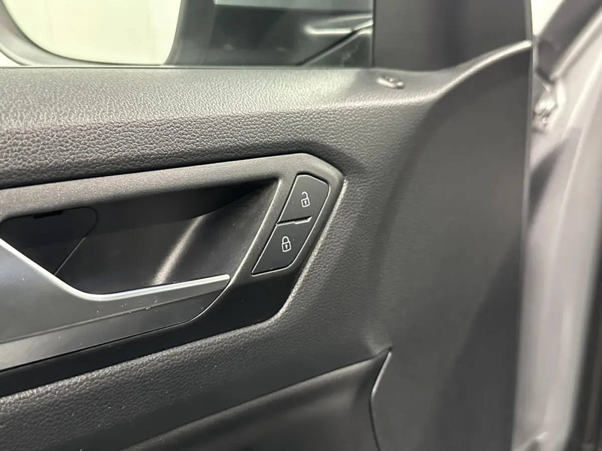 1.5 TSI Style Business+ PANO CARPLAY ADAPTIEF CRUISE 35000 KM.