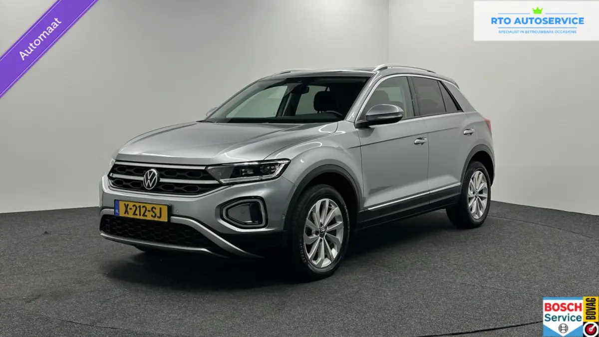 1.5 TSI R-Line Business+ PANO CARPLAY ADAPTIEF CRUISE 35000 KM.