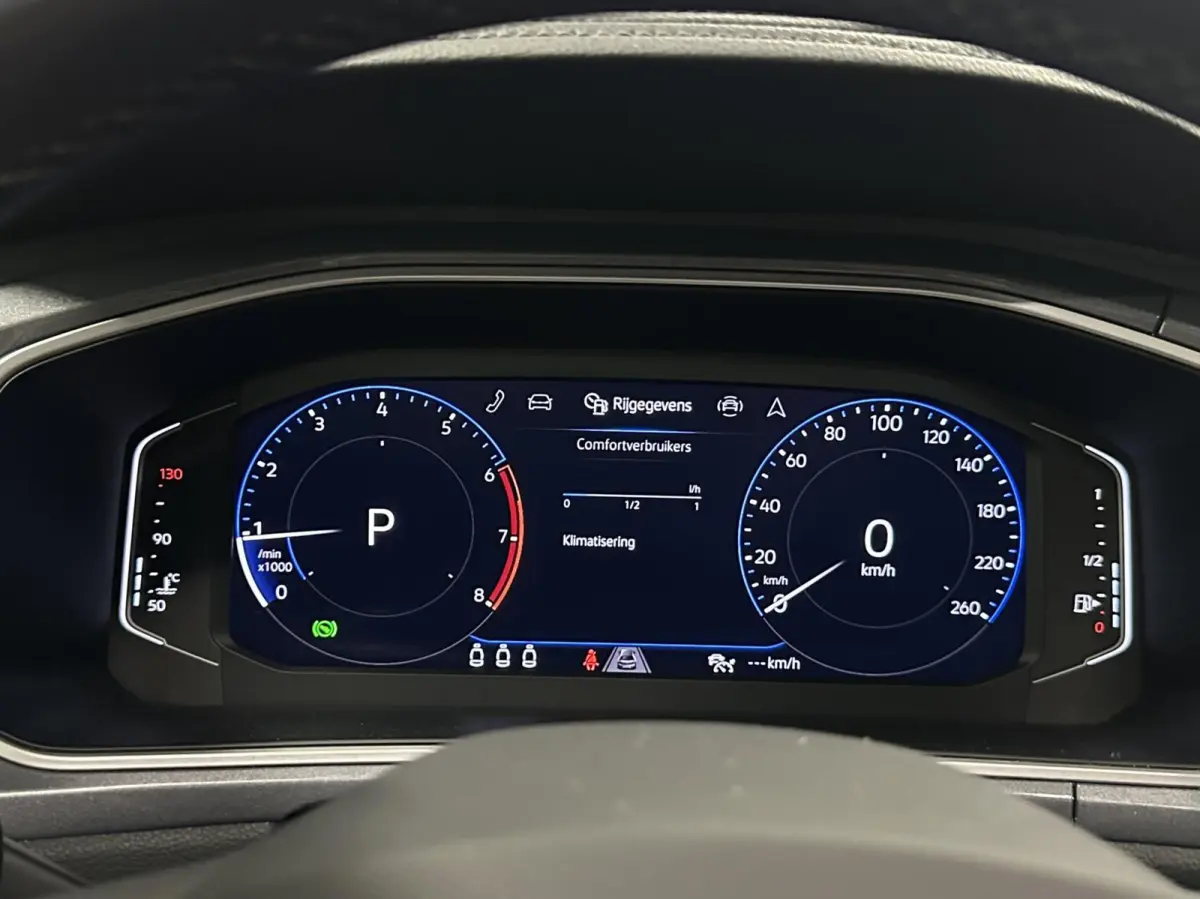 1.5 TSI Style Business+ PANO CARPLAY ADAPTIEF CRUISE 35000 KM.