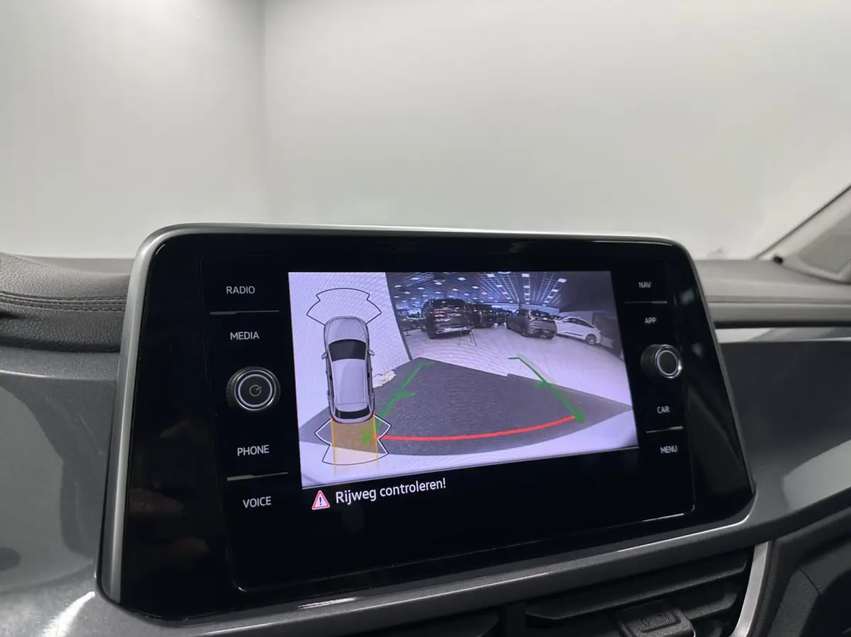 1.5 TSI Style Business+ PANO CARPLAY ADAPTIEF CRUISE 35000 KM.