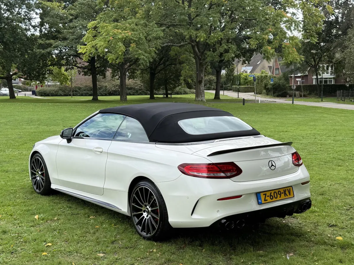C300