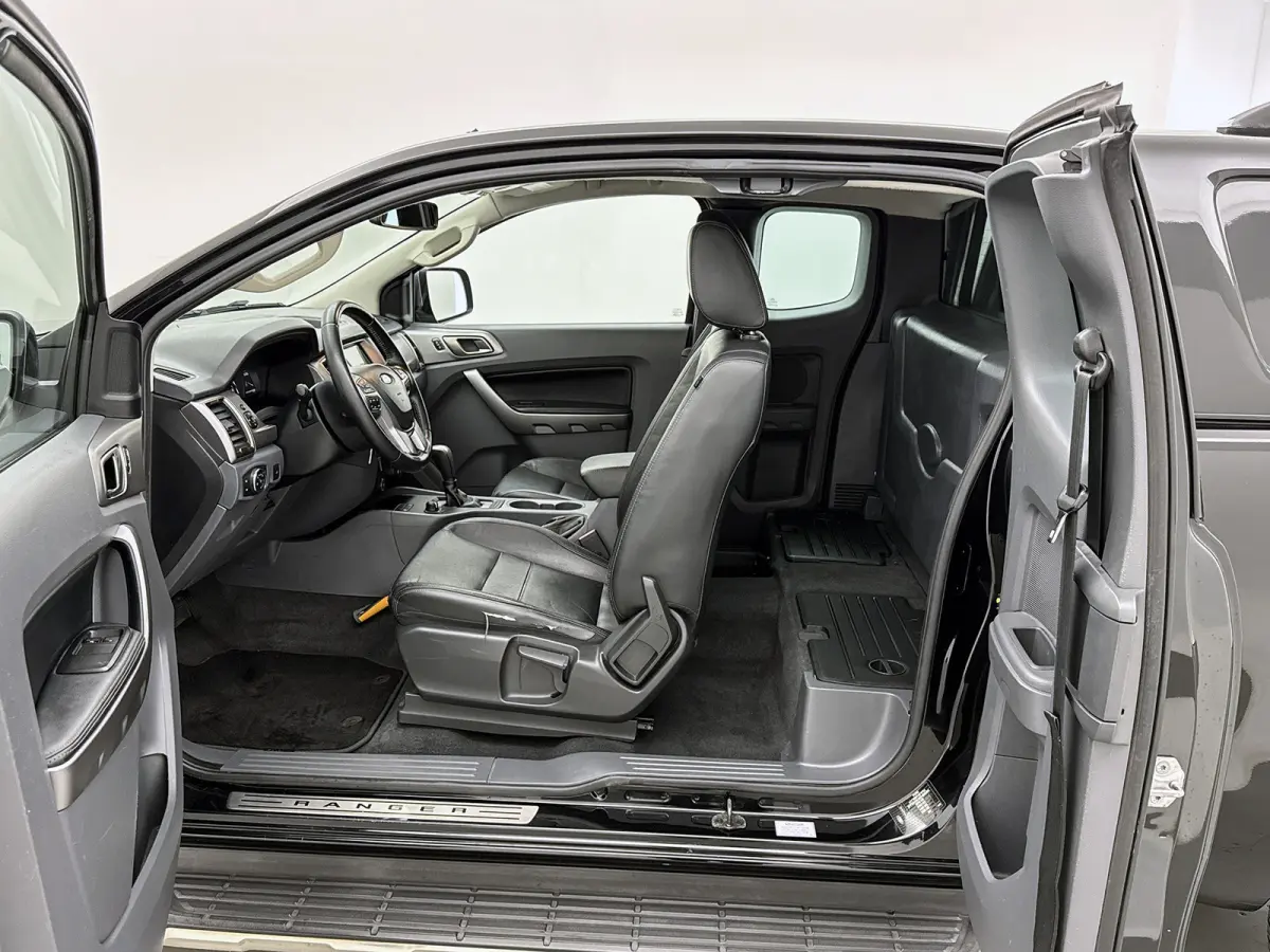 2.2 TDCi Limited Supercab 4x4 Automaat Leder Trekhaak 3500kg Canopy Navigatie