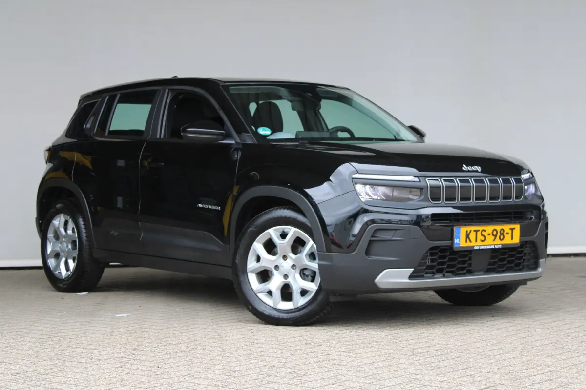 1.2 Altitude | Elektrische achterklep | JBL Audio | Stoelverwarming | Adaptieve cruise control |