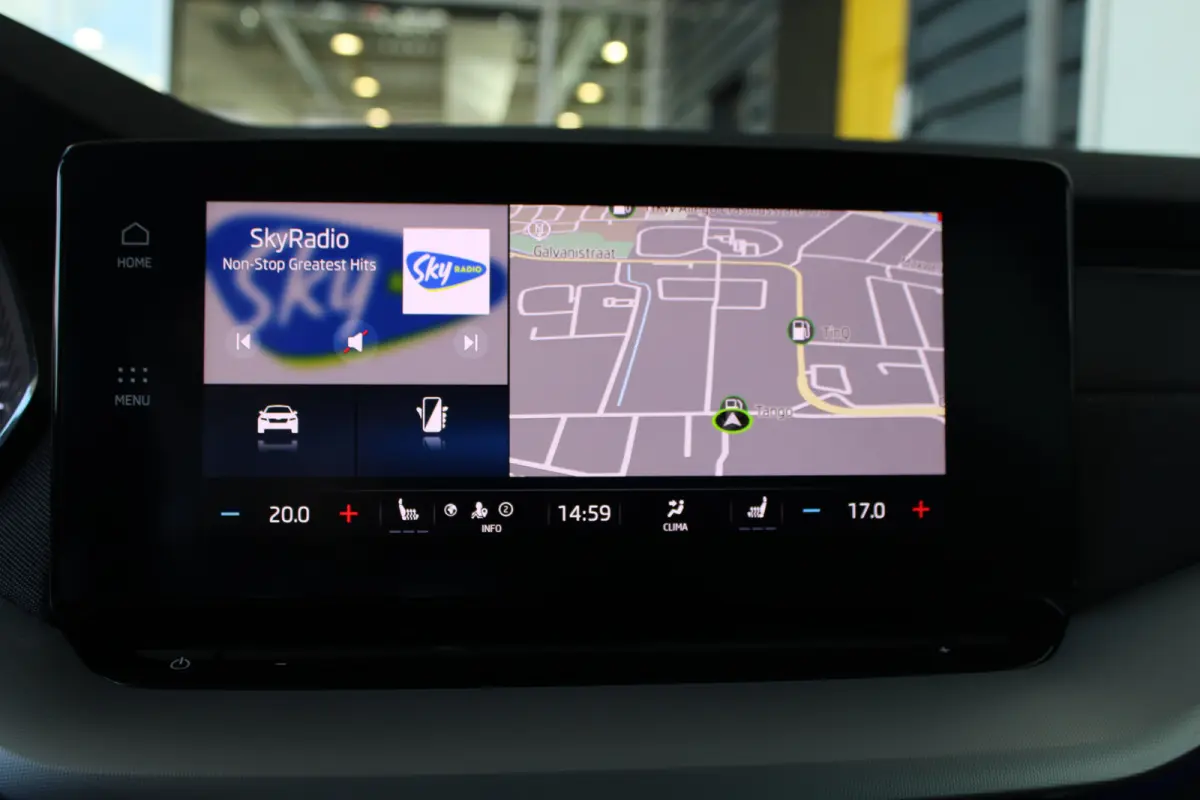1.0 e-TSI Business Edition Plus | Trekhaak wegklapbaar | Dode-hoekdetectie | Elektrische achterklep | ACC |