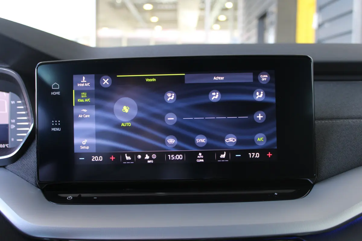 1.0 e-TSI Business Edition Plus | Trekhaak wegklapbaar | Dode-hoekdetectie | Elektrische achterklep | ACC |