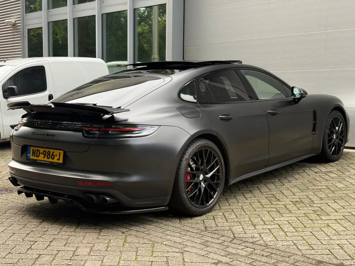 Turbo 4.0 V8 550 PK | Origineel NL | NAP | Zeer rijk uitgerust l Volledige Historie l 230k NP l