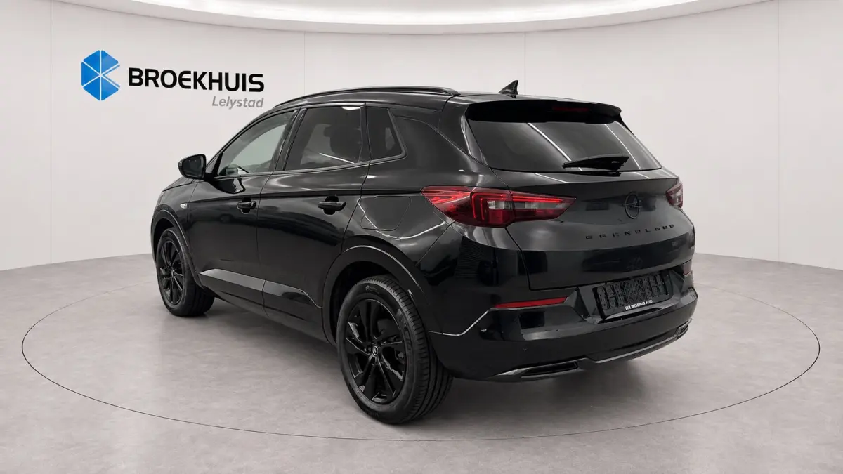 1.6 TURBO HYBRID 225PK GS AUTOMAAT / NAVI / LEDER / CLIMA / LED / PDC / AGR / 18" LMV / BLUETOOTH / ADAPT. CRUISECONTROL !!