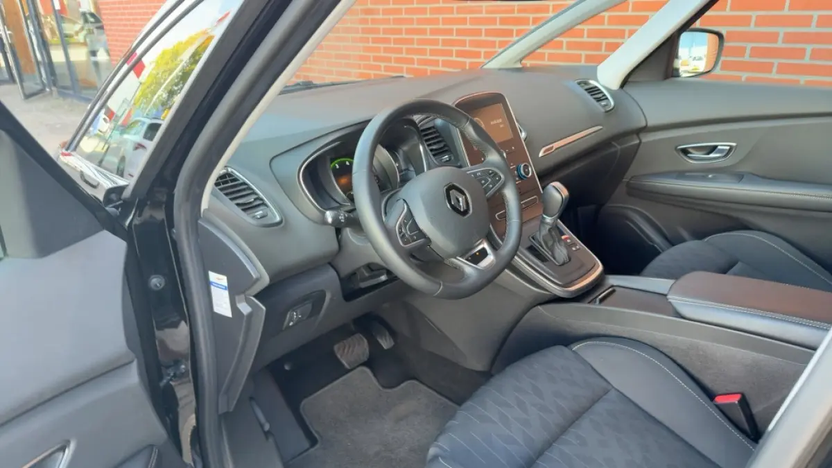 1.3 TCe Limited 140PK Automaat 1e Eigenaar Clima Navi