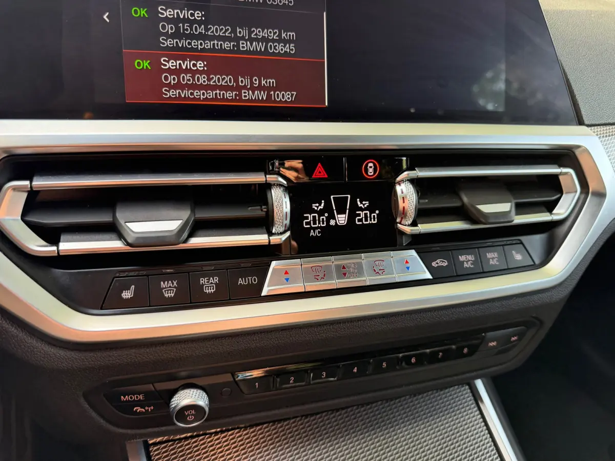 318i High Executive Edition | M-Pakket + Vol-Leder Nu € 22.975,-!!!