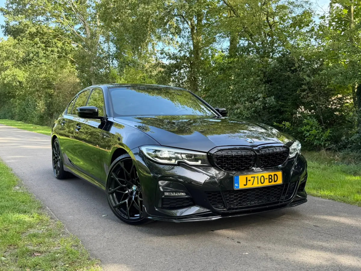 318i High Executive Edition | M-Pakket + Vol-Leder Nu € 22.975,-!!!