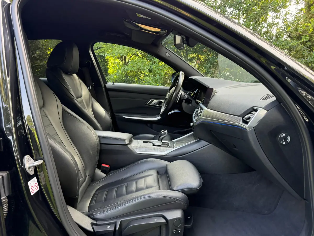318i High Executive Edition | M-Pakket + Vol-Leder Nu € 22.975,-!!!