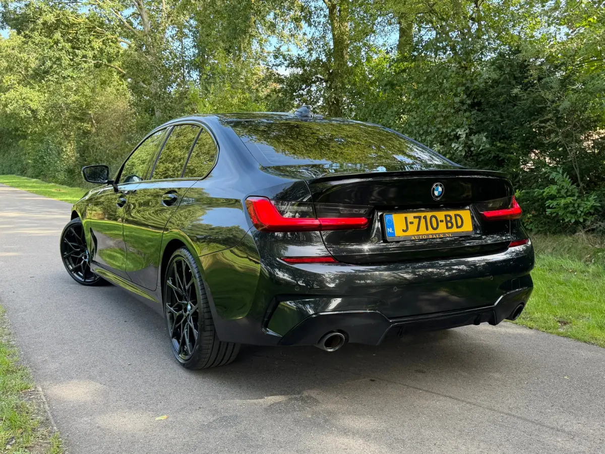318i High Executive Edition | M-Pakket + Vol-Leder Nu € 22.975,-!!!