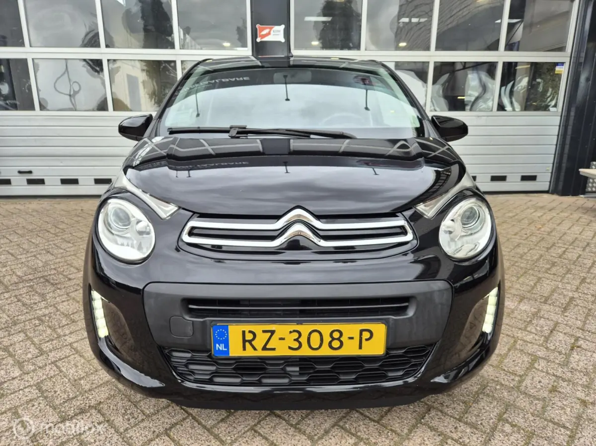 1.0 e-VTi Feel AIRCO BLUETOOTH NAP 2E EIGENAAR