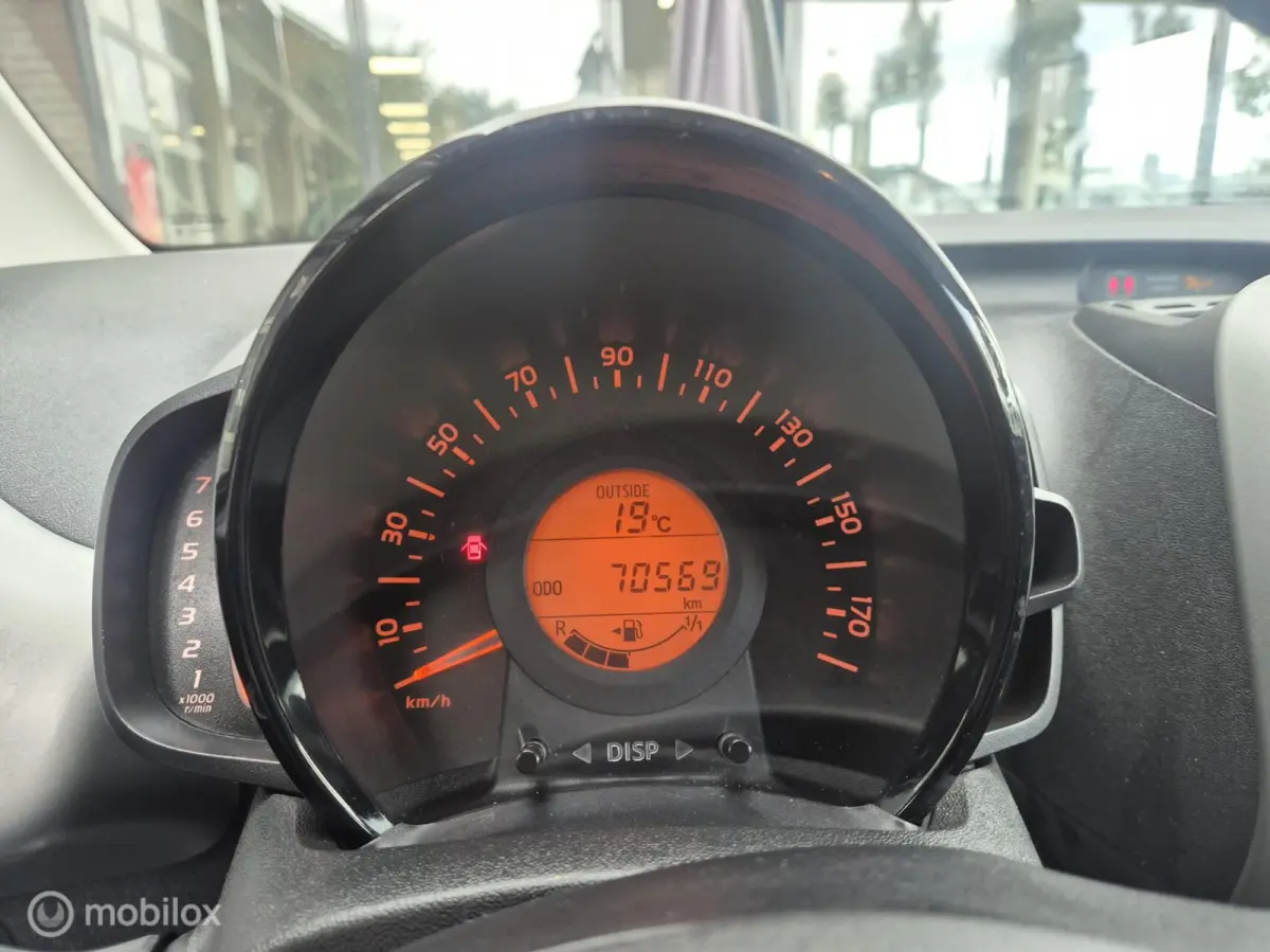 1.0 e-VTi Feel AIRCO BLUETOOTH NAP 2E EIGENAAR