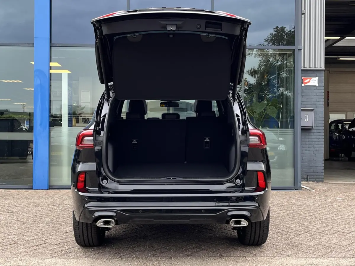 2.5 PHEV ST-Line X 243PK Black Pack €9.500,- Voorraadvoordeel! Elek. Trekhaak Panodak AGR Stoelen Adaptieve Cruise 2100KG Trekgewicht Winterpack Camera Blind-Spot Navi Climate B&O *Complee
