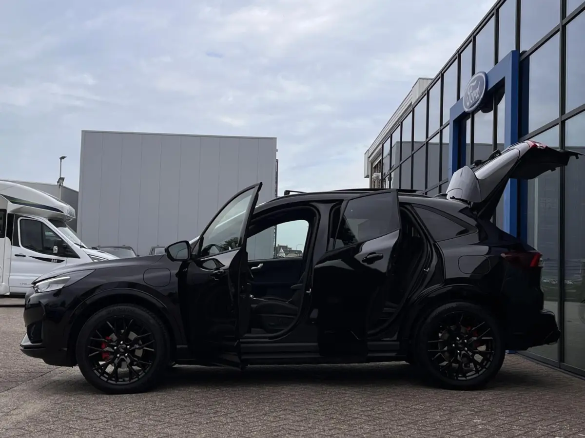 2.5 PHEV ST-Line X 243PK Black Pack €9.500,- Voorraadvoordeel! Elek. Trekhaak Panodak AGR Stoelen Adaptieve Cruise 2100KG Trekgewicht Winterpack Camera Blind-Spot Navi Climate B&O *Complee
