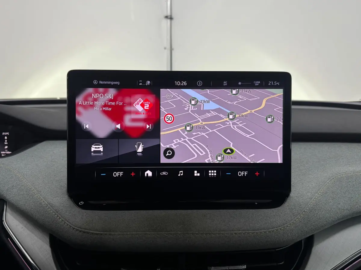 80 |APPLE CARPLAY|SFEER|INRUIL MOGELIJK|