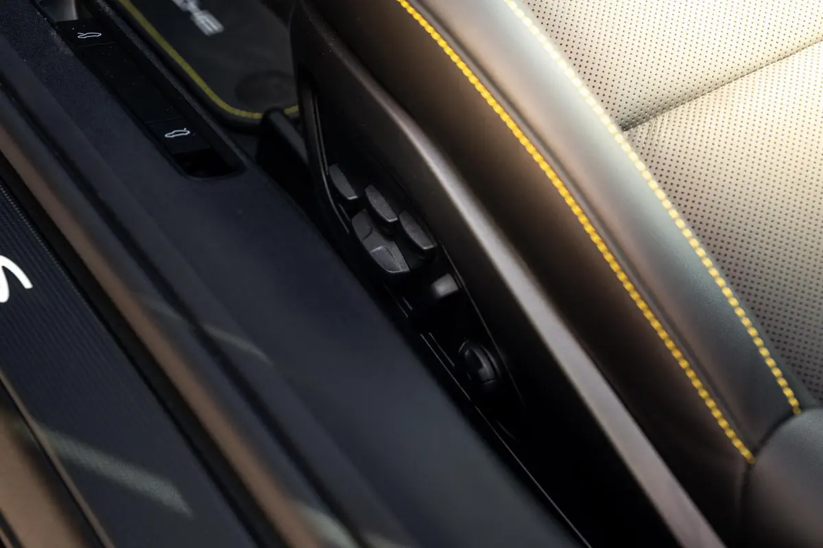 3.6 Turbo S | 992.2 | SportDesign | Full Carbon | Exclusive Manufaktur | InnoDrive | Burmester | 360 |