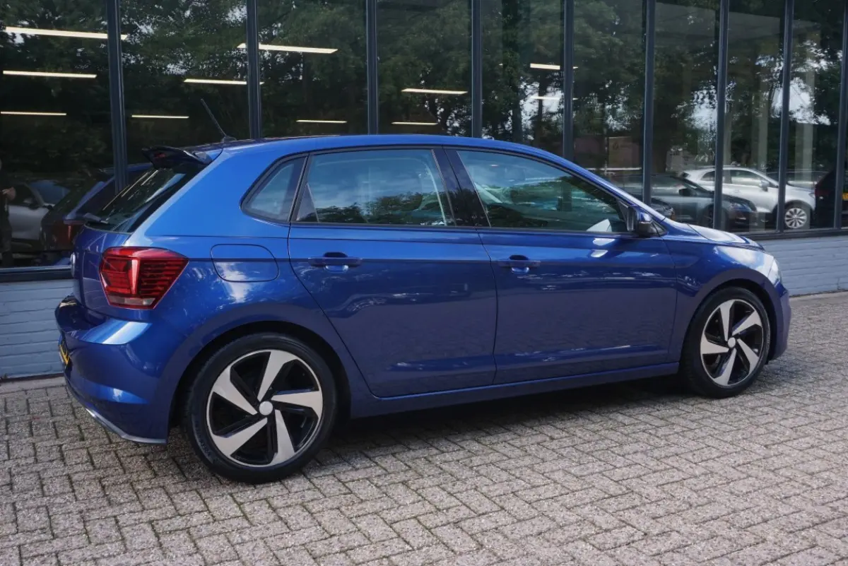 1.0 TSI Comfortline Business Camera/App-connect!