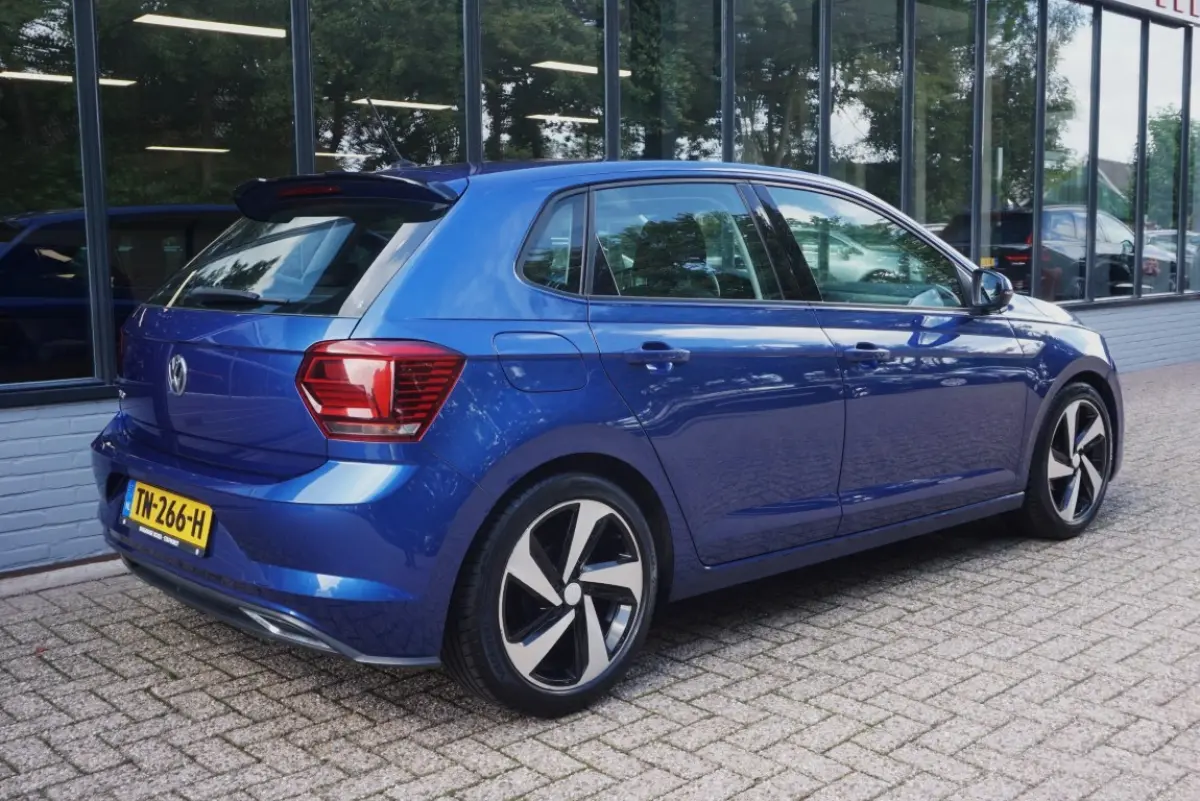 1.0 TSI Comfortline Business Camera/App-connect!