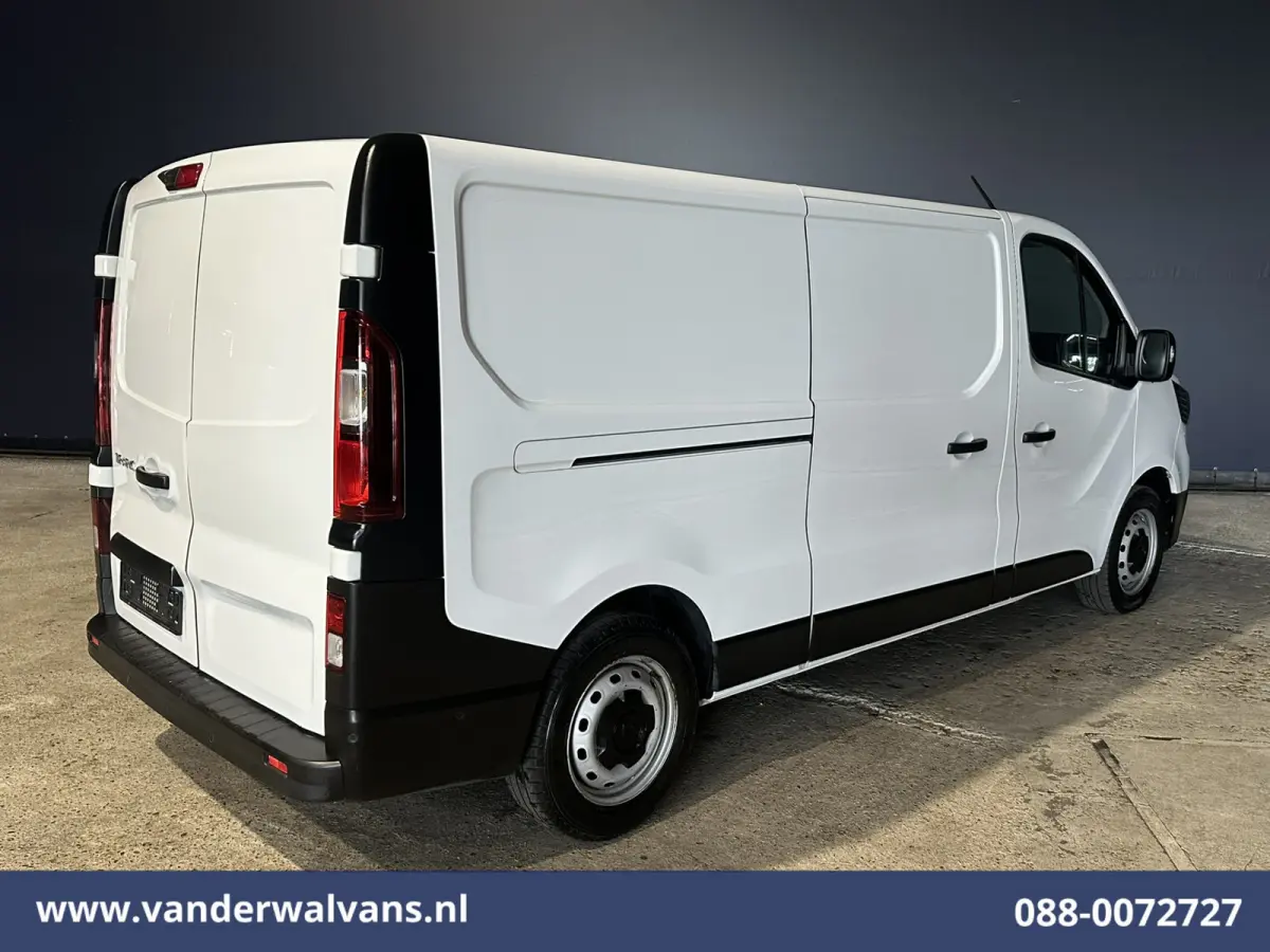2.0 dCi 131pk L2H1 Euro6 Airco | Camera | LED | Navigatie | Apple Carplay | Cruisecontrol Android Auto, Parkeersensoren, Bijrijdersbank