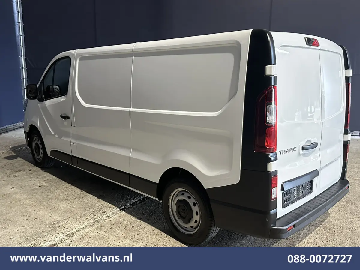 2.0 dCi 131pk L2H1 Euro6 Airco | Camera | LED | Navigatie | Apple Carplay | Cruisecontrol Android Auto, Parkeersensoren, Bijrijdersbank