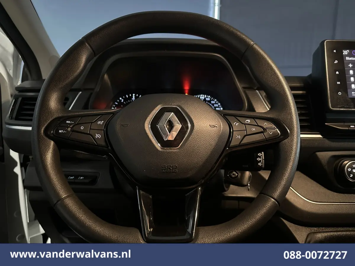 2.0 dCi 131pk L2H1 Euro6 Airco | Camera | LED | Navigatie | Apple Carplay | Cruisecontrol Android Auto, Parkeersensoren, Bijrijdersbank
