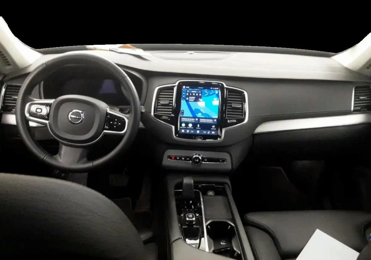 2.0 T8 Recharge AWD Plus Dark Trekhaak - Panoramadak - Adaptieve Cruise Control - Harman Kardon - Visual Park Assist - Stoelverwarming voor/achter - Zongordijnen - Parkeerverwarming met time